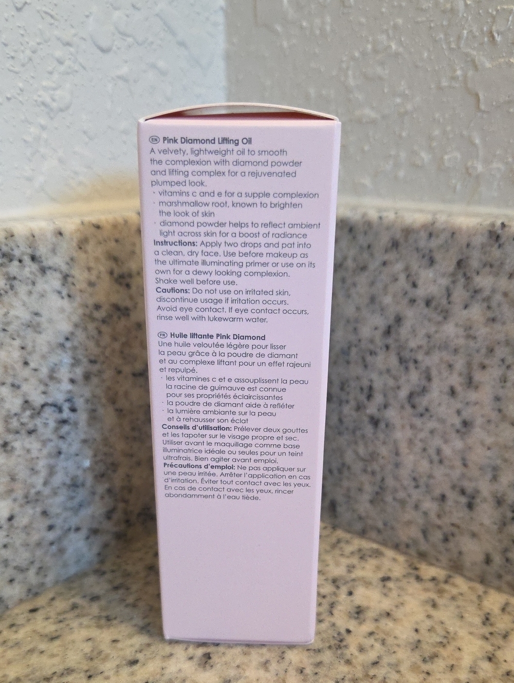 Rodial Pink Diamond Lifting Oil - Picture 3 of 5
